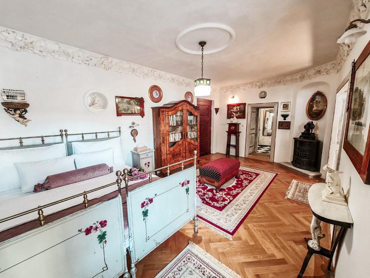 Divna Pani Luxury Gallery Rooms Banská Štiavnica Extérieur photo